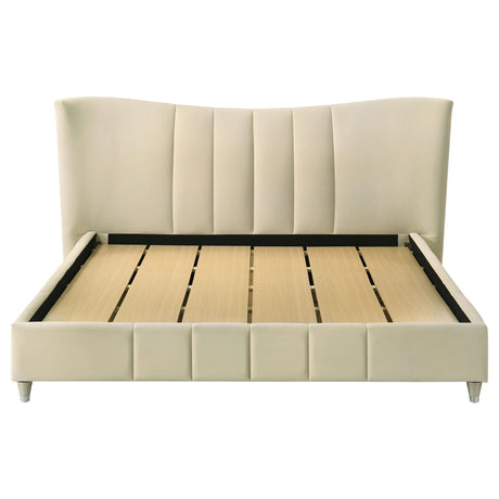  Coaster Furniture Evelyn 315956KE Upholstered Eastern King Panel Platform Bed - Ivory IMAGE 6