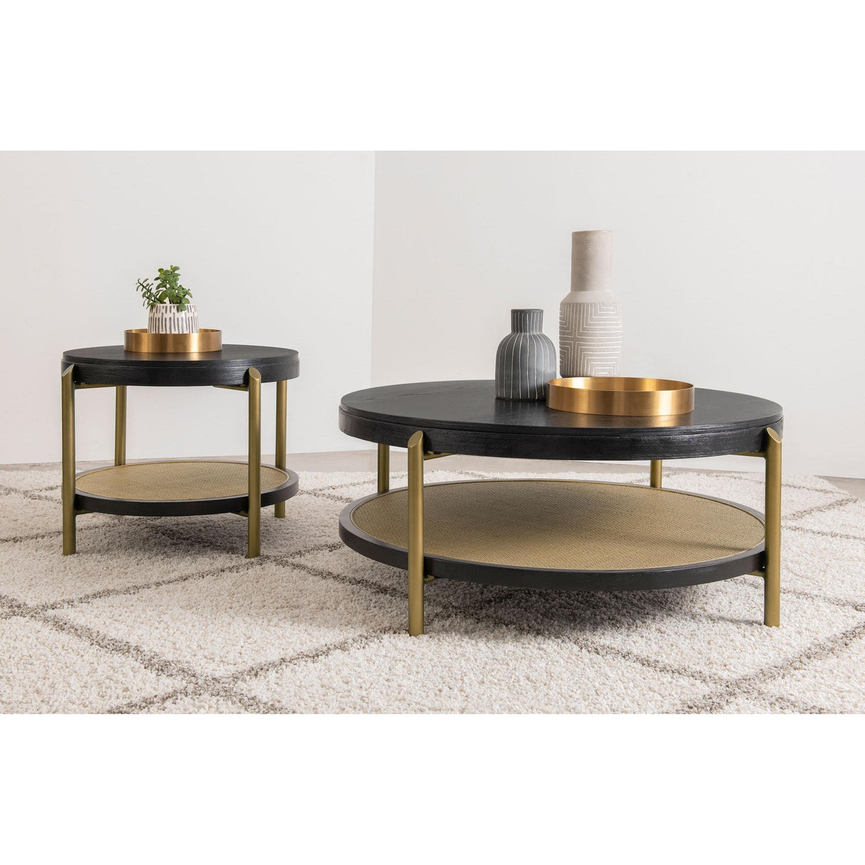  Coaster Furniture Arini 706198-S2 2-piece Round Coffee and End Table Set - Black IMAGE 2