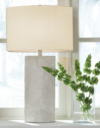 Bradard Table Lamp