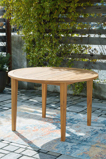 Janiyah Outdoor Dining Table Image