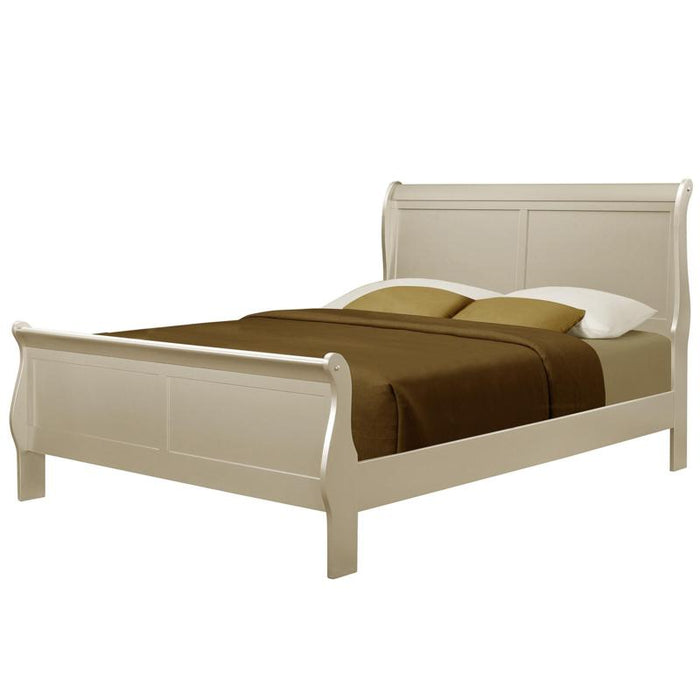 Crown Mark Louis Philip Queen Sleigh Bed in Champagne image